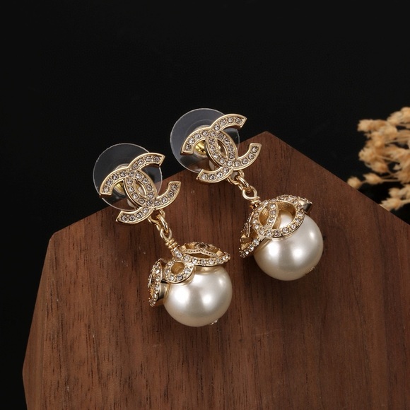 Meet the Posher Jewelry - Chanel earrings